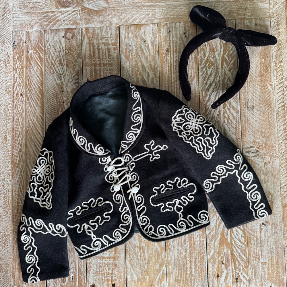 Unisex mariachi kids outfit
